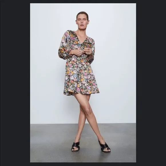 NWOT Bloggers favorite floral mini dress— Zara - Picture 5 of 5